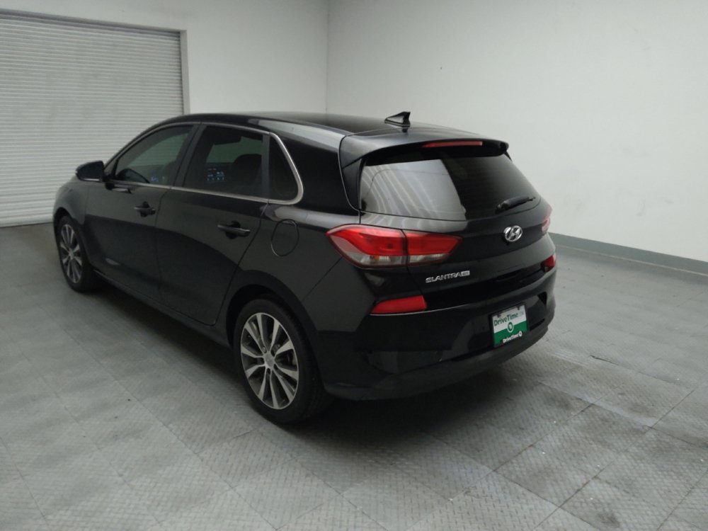 Used 2019 Hyundai Elantra GT w/ Style Package 02 FWD image 5