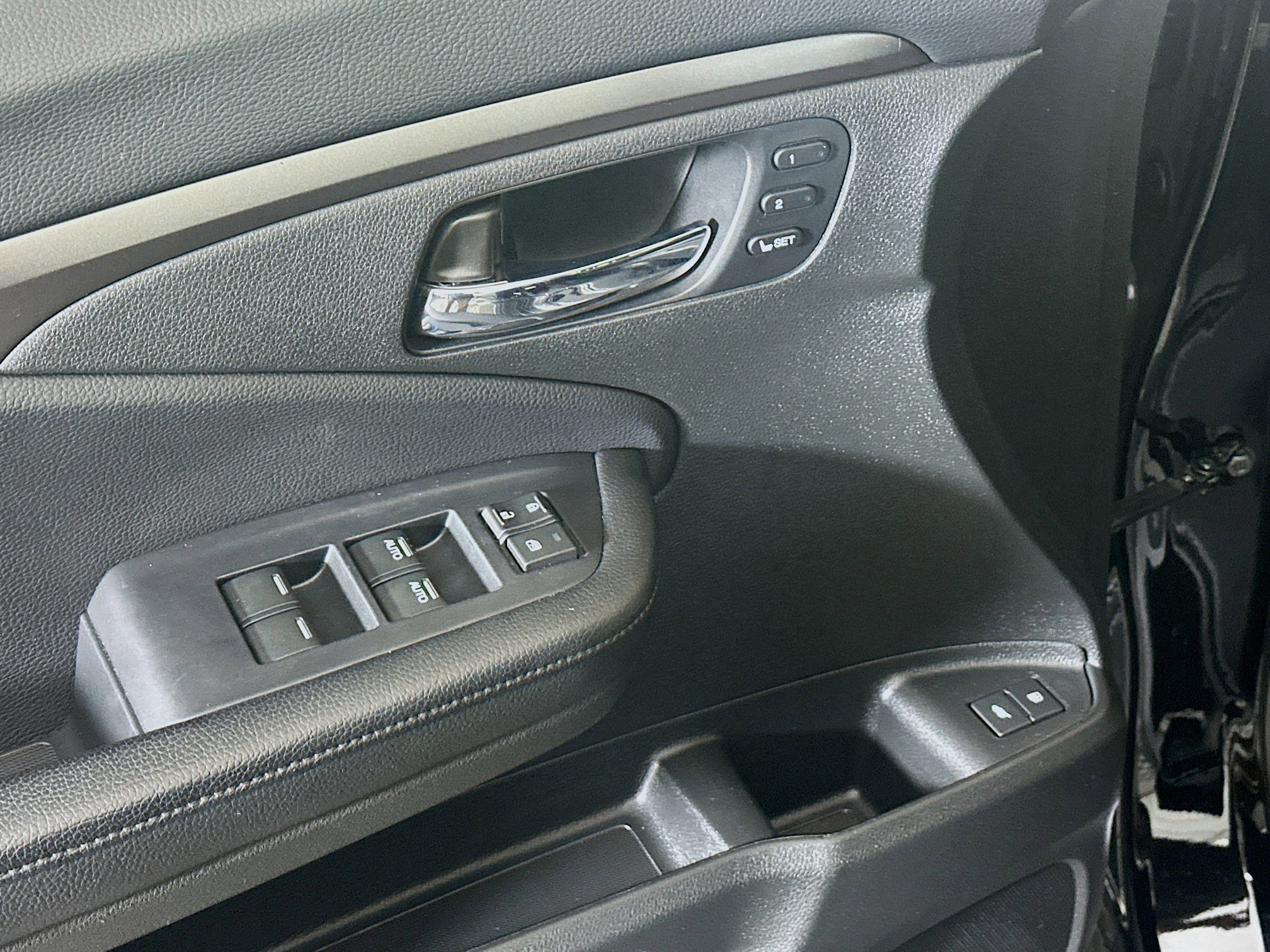 Used 2019 Honda Pilot EX-L image 15