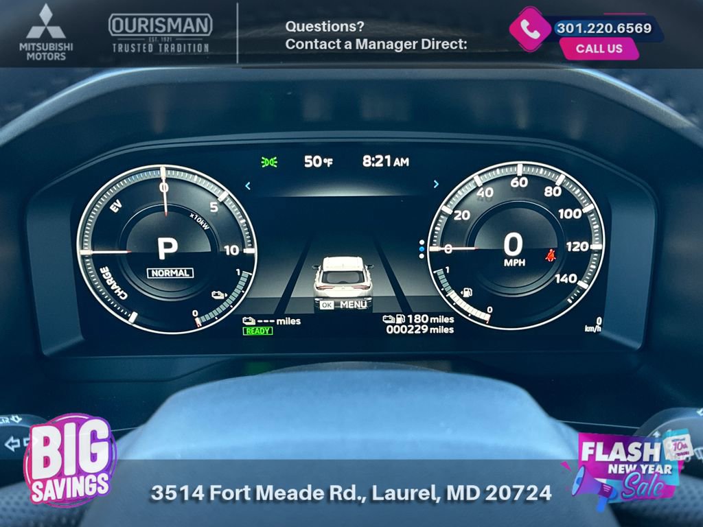 New 2025 Mitsubishi Outlander SE image 10