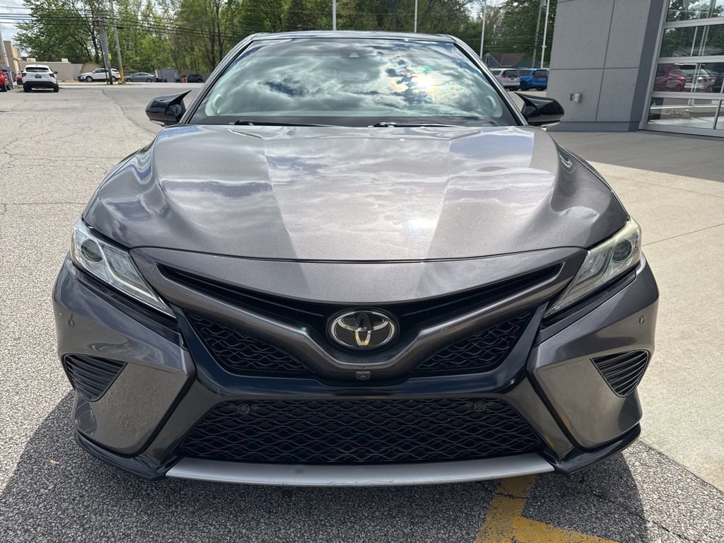 Used 2019 Toyota Camry XSE FWD image 11