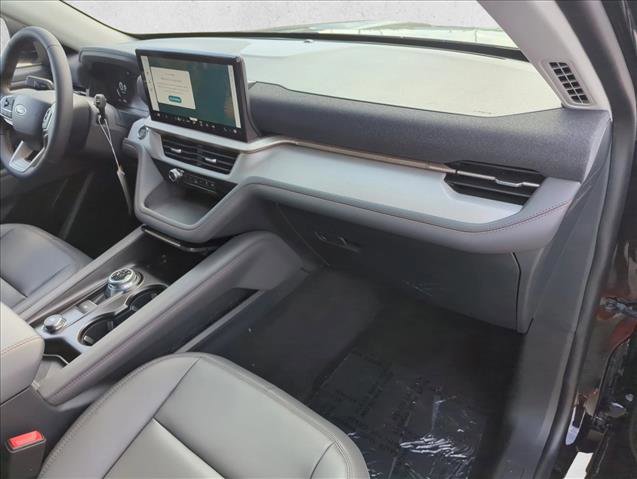 New 2025 Ford Explorer Active w/ Active Comfort Package image 4