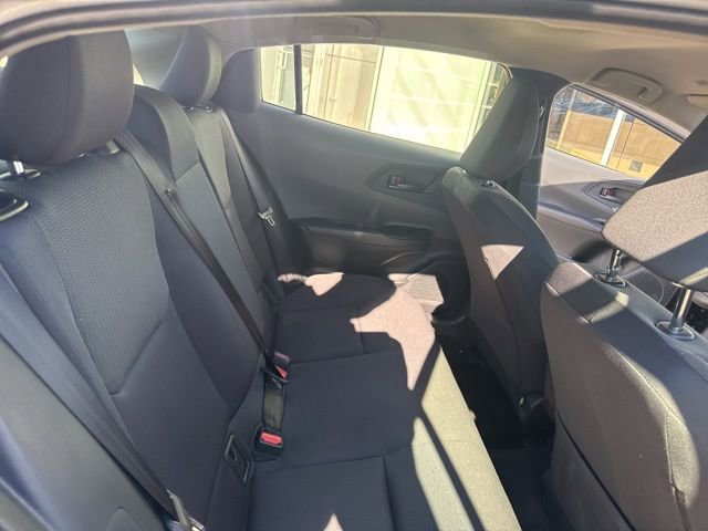 Used 2025 Toyota Prius LE image 30