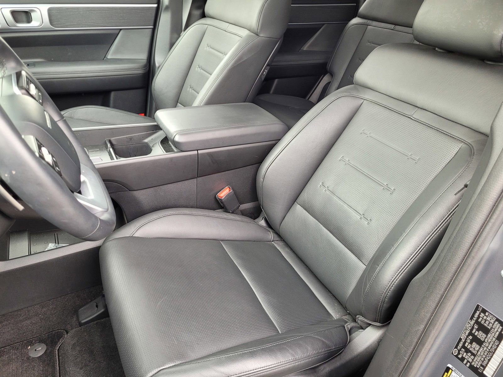 Used 2025 Hyundai Santa Fe Limited image 20