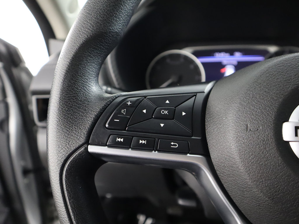 Used 2023 Nissan Sentra SV FWD image 41