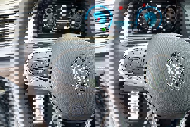 New 2026 Volkswagen Atlas Cross Sport SEL Premium R-Line image 24