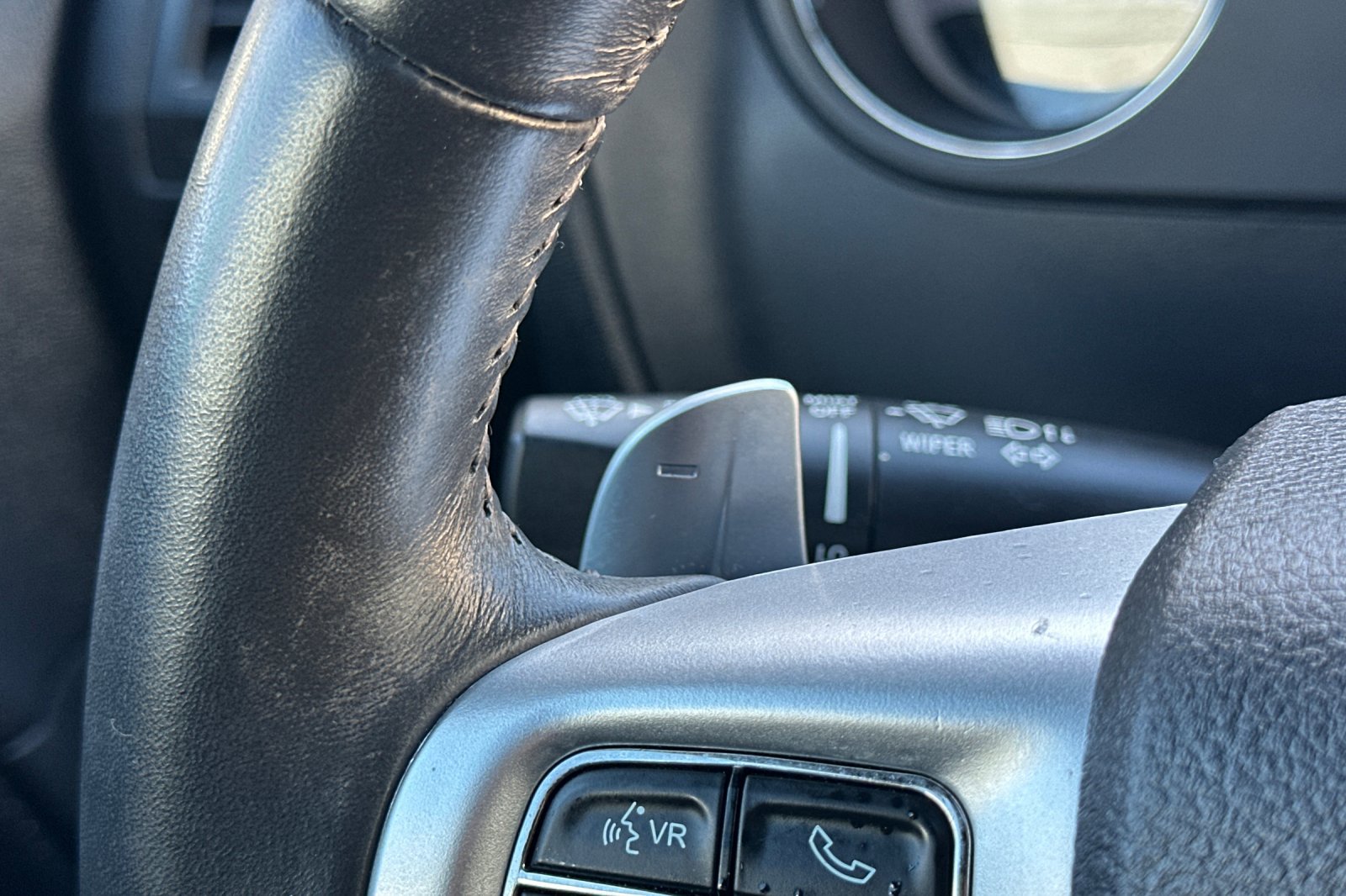 Used 2012 Dodge Challenger R/T image 34