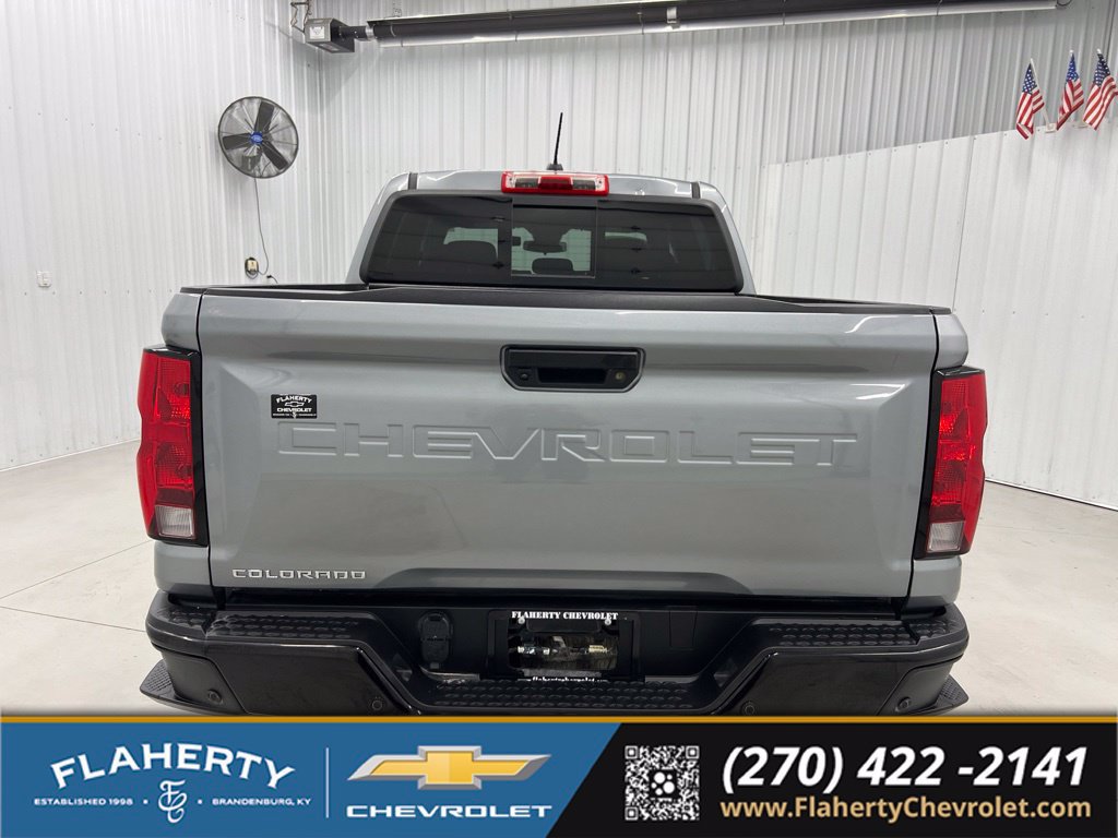 Used 2025 Chevrolet Colorado Trail Boss AWD/4WD image 4