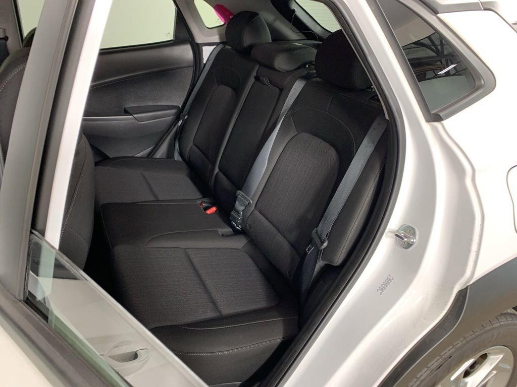 Used 2023 Hyundai Kona SEL image 29