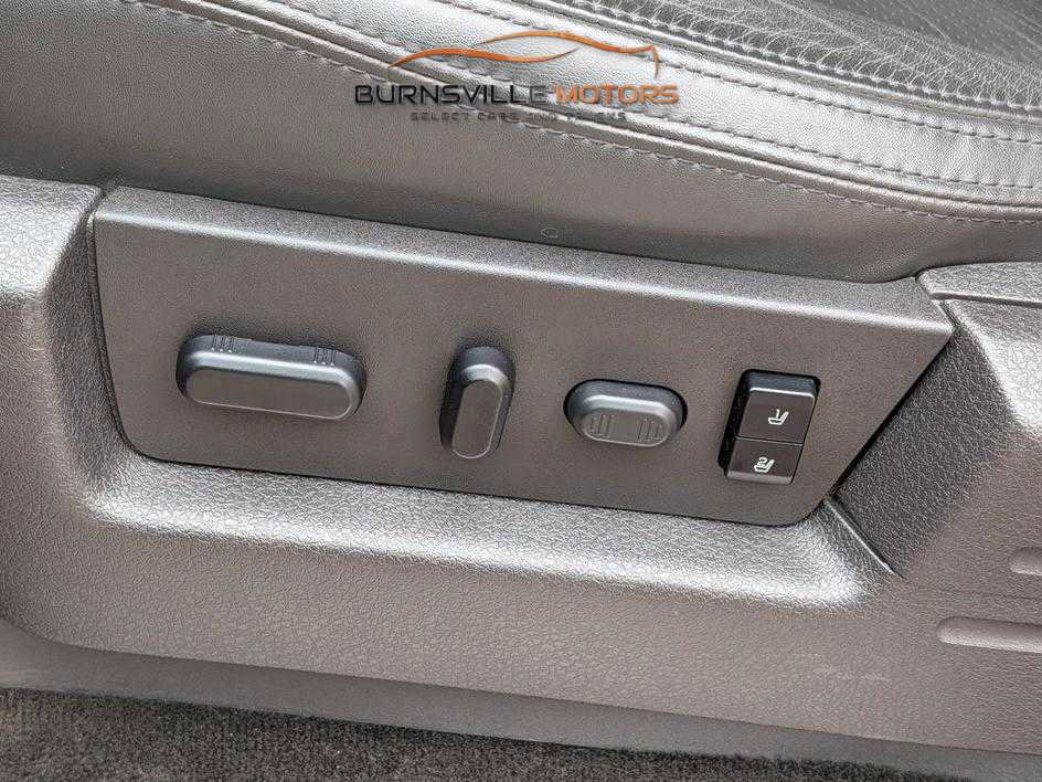 Used 2013 Ford F150 Platinum AWD/4WD image 17