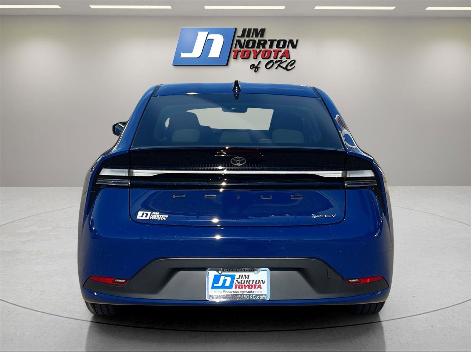 New 2026 Toyota Prius Plug-In Hybrid image 6