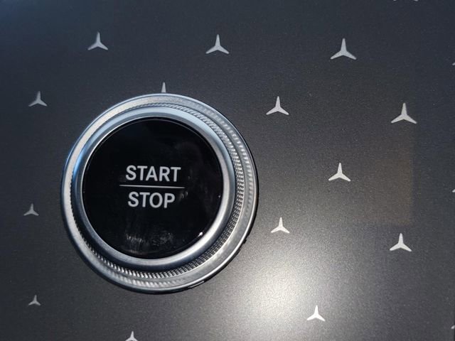 Used 2023 Mercedes-Benz EQE 500 4MATIC Sedan image 19