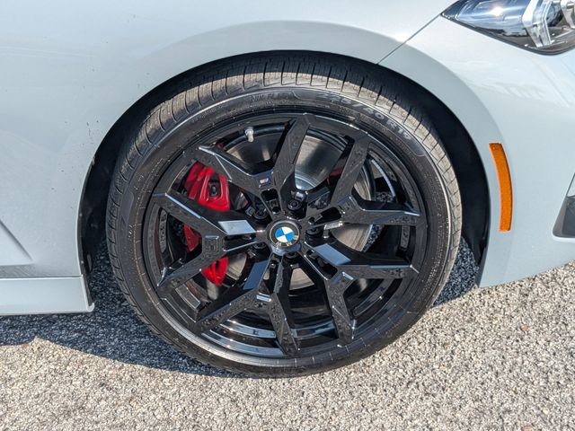 New 2026 BMW 330i Sedan w/ M Sport Package RWD image 12