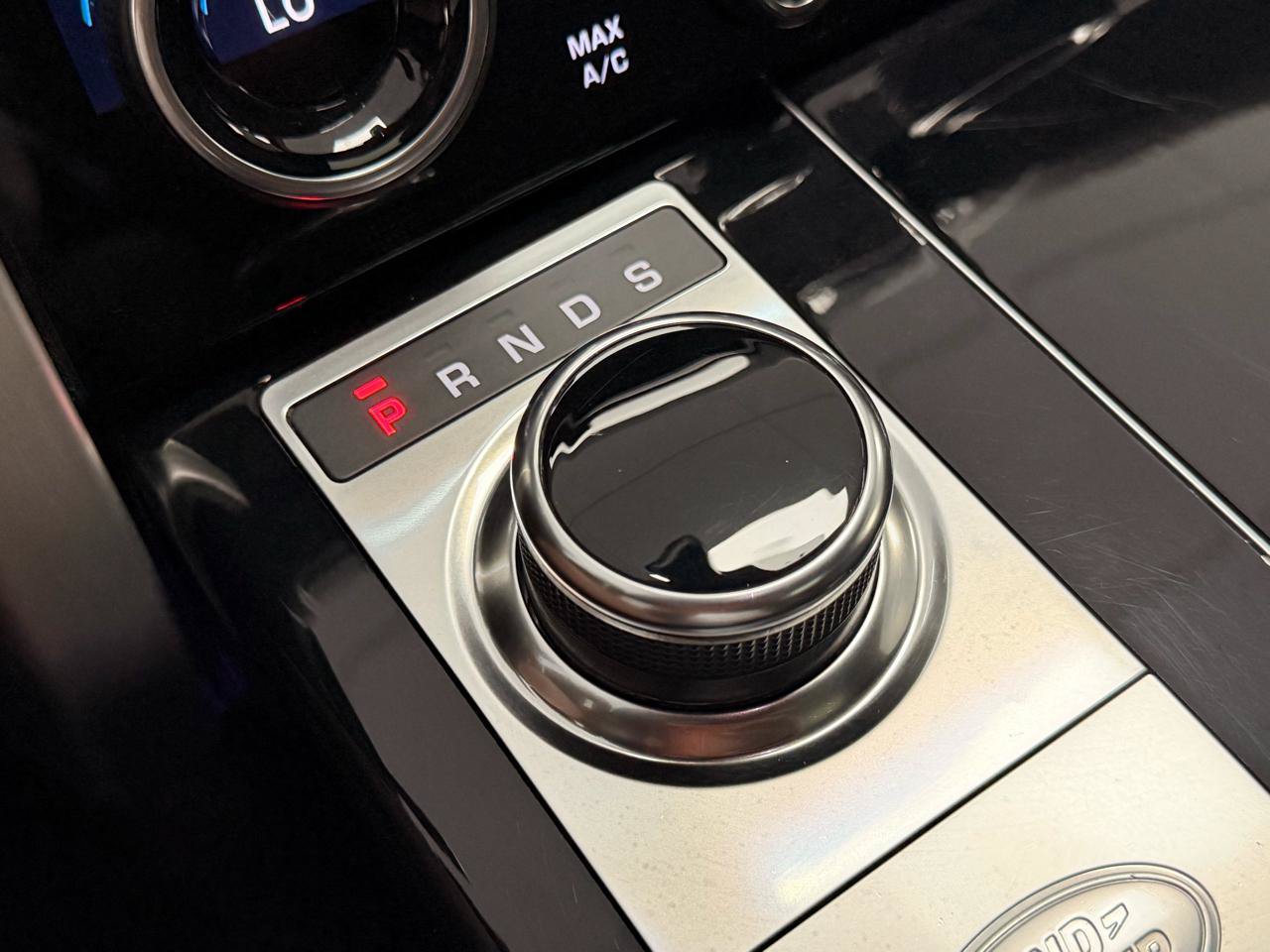 Used 2020 Land Rover Range Rover HSE AWD/4WD image 38