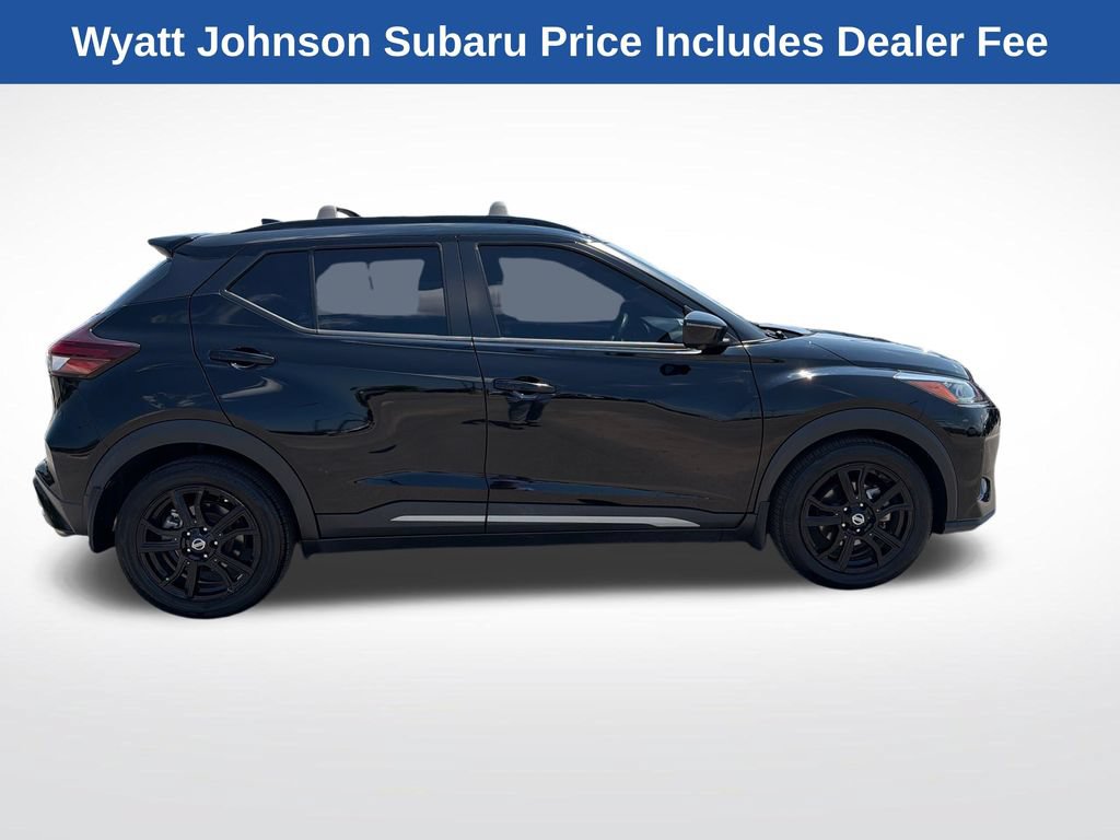 Used 2021 Nissan Kicks SR w/ SR Premium Package FWD image 12