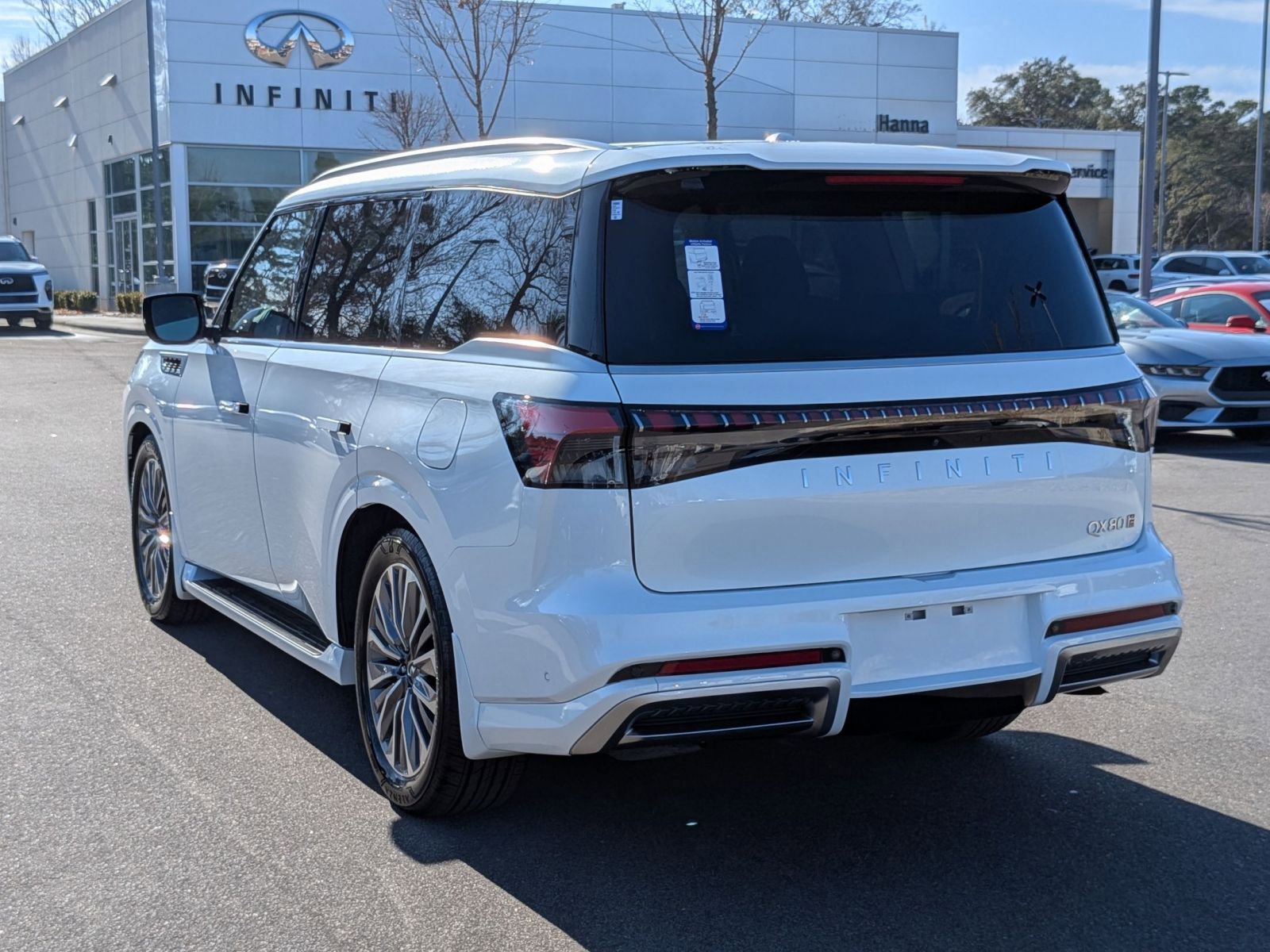 New 2026 INFINITI QX80 Luxe w/ Cargo Package image 5