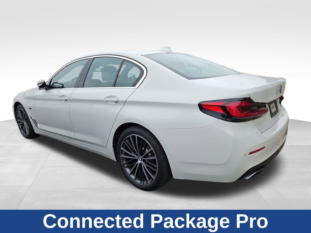 Used 2023 BMW 530e RWD image 4