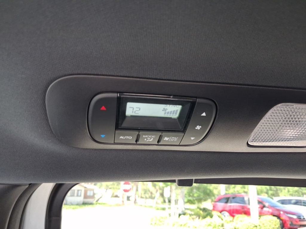 Certified 2024 Honda Odyssey Sport image 24