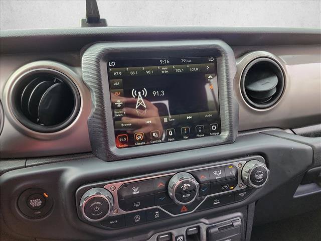 Used 2021 Jeep Gladiator Sport AWD/4WD image 17