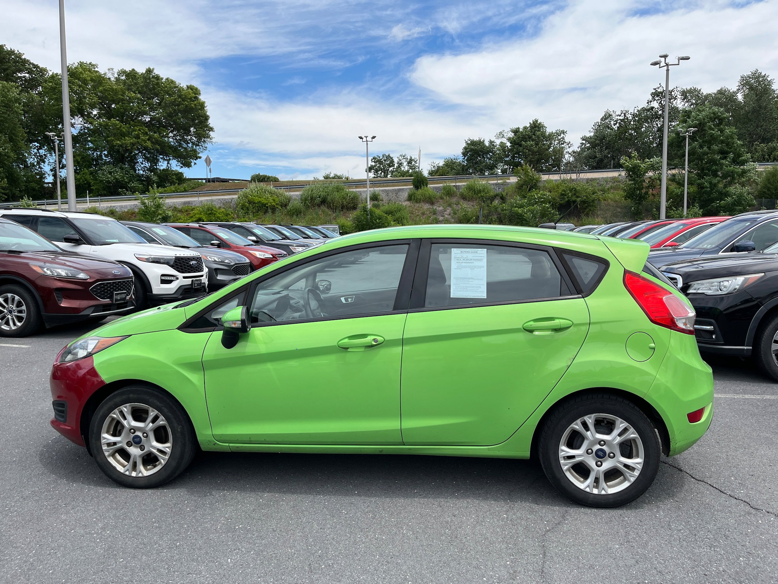 Used 2015 Ford Fiesta SE w/ Comfort Package FWD image 8