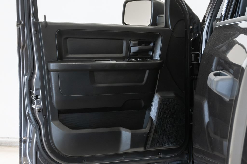 Used 2019 RAM 1500 Tradesman AWD/4WD image 8