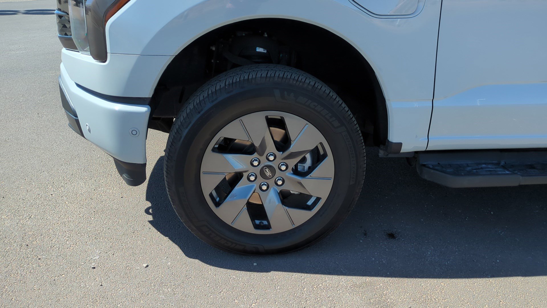 Used 2023 Ford F150 Lightning Lariat w/ Tow Technology Package image 10