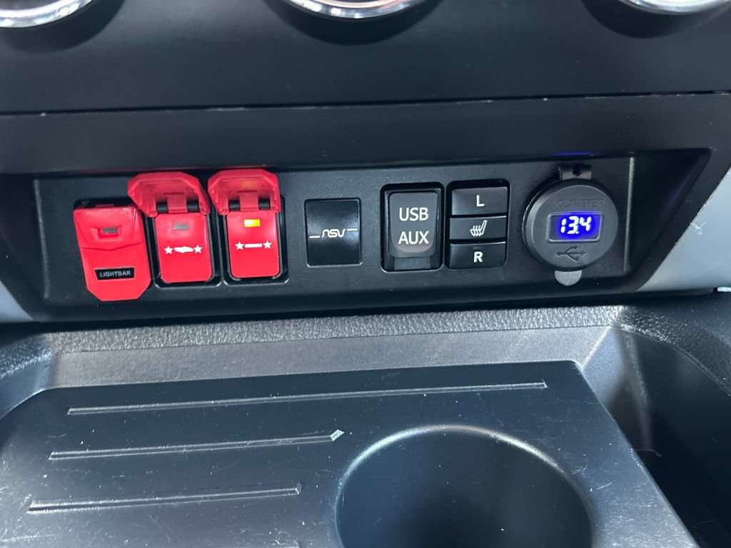 Used 2019 Toyota Tundra SR5 AWD/4WD image 13