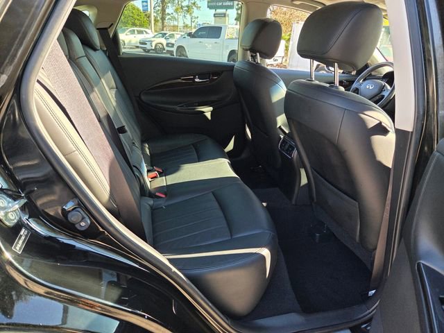 Used 2016 INFINITI QX50 AWD w/ Premium Plus Package image 20