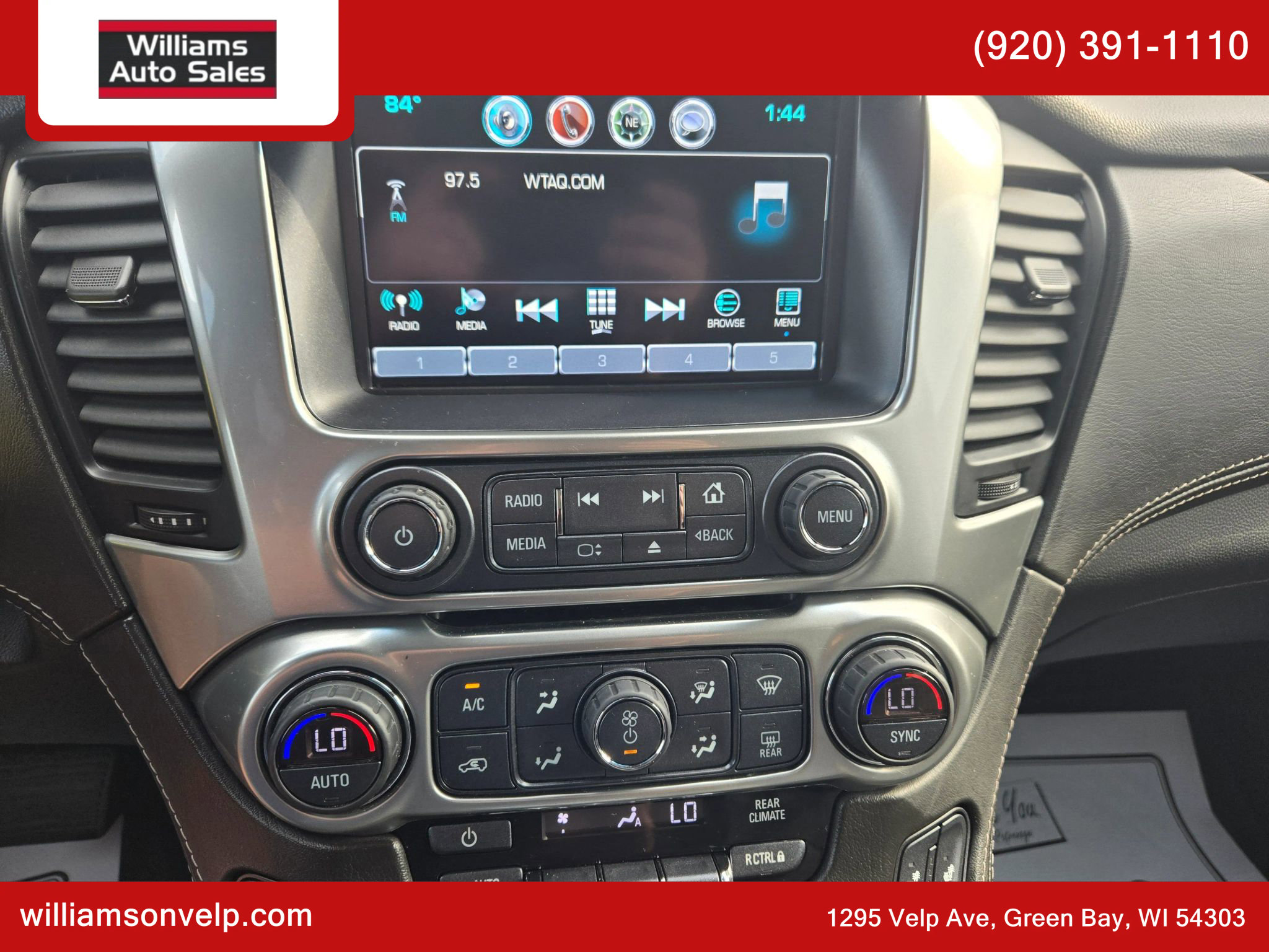 Used 2018 Chevrolet Suburban LT image 21