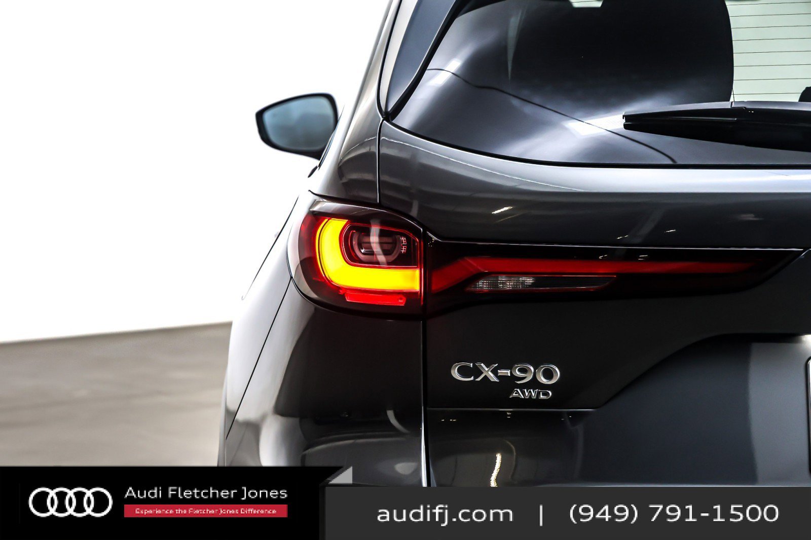 Used 2024 MAZDA CX-90 Plug-In Hybrid w/ Premium Pkg image 15