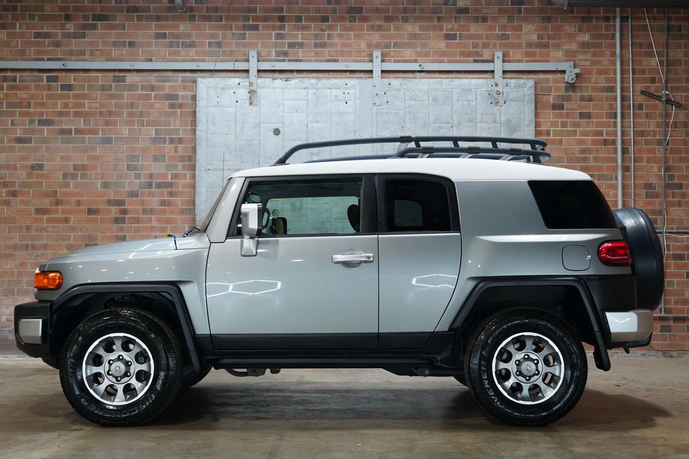 Used 2011 Toyota FJ Cruiser 4WD w/ Upgrade Pkg