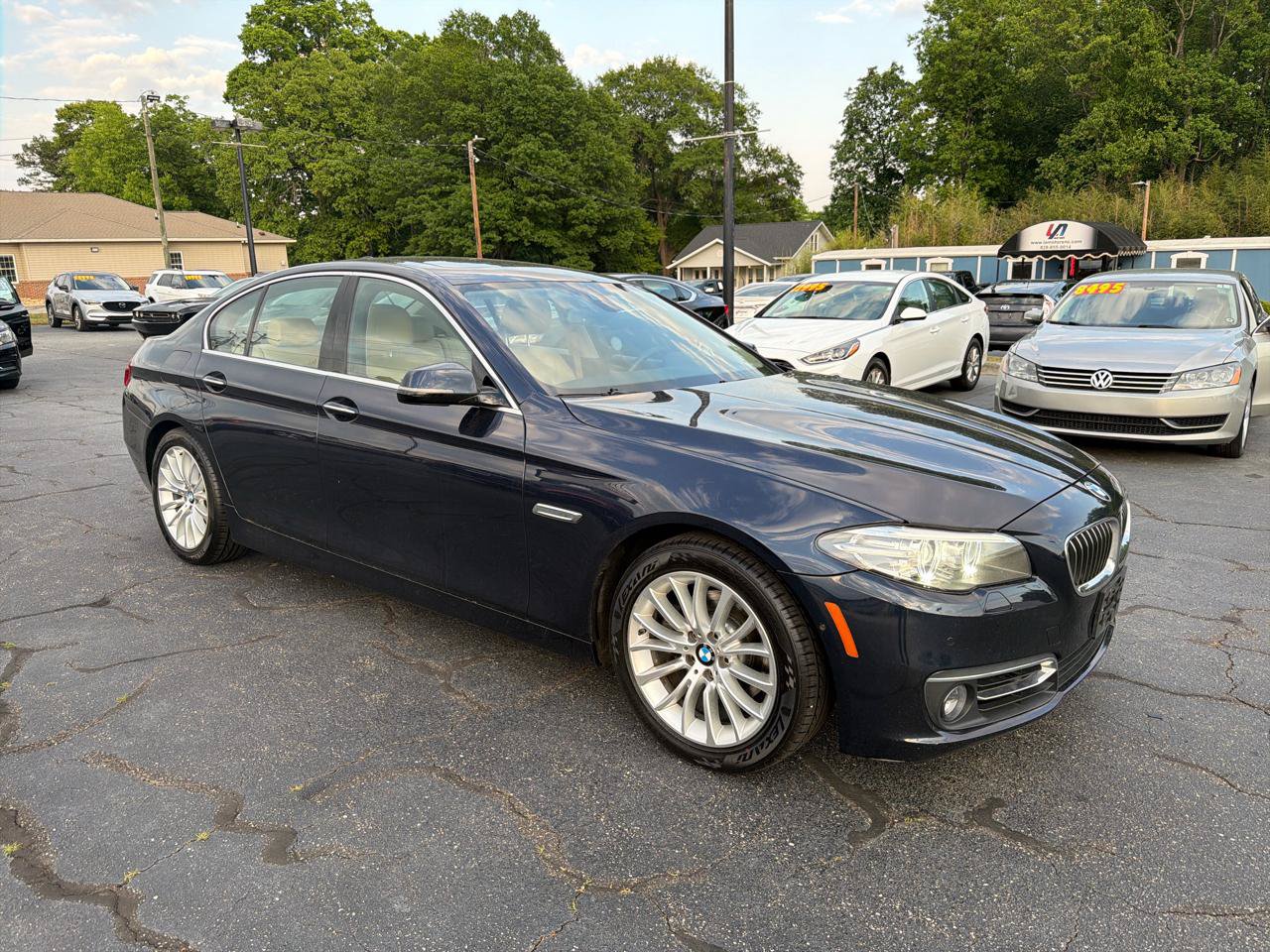 Used 2016 BMW 528i Sedan RWD image 8