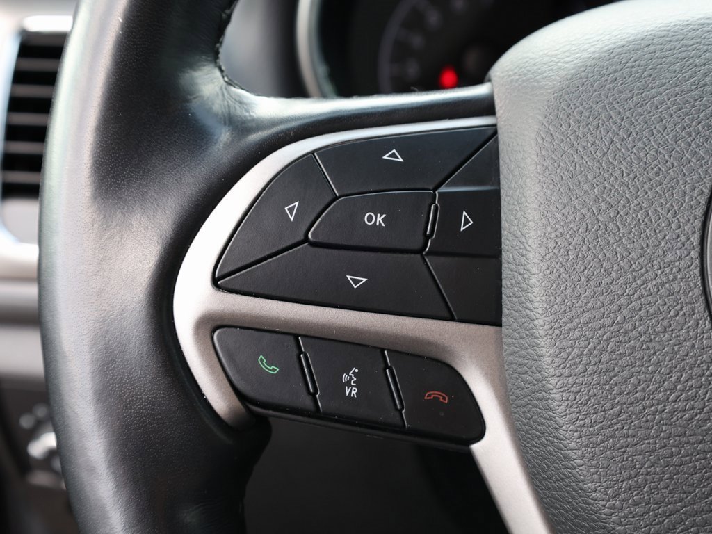 Used 2021 Jeep Grand Cherokee Laredo X image 35