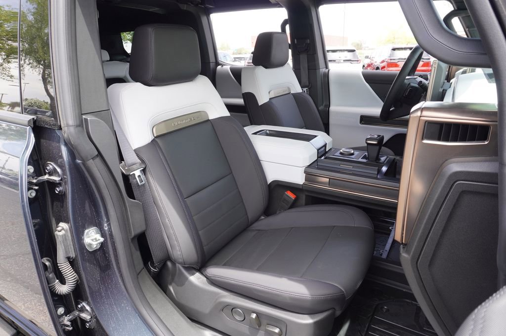 New 2025 GMC Hummer EV 2X AWD/4WD image 13