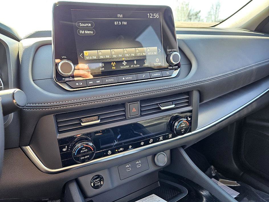 New 2026 Nissan Rogue SV image 19