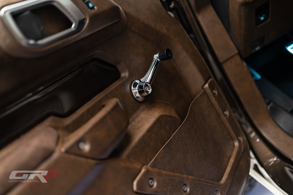 Used 2025 Ford Bronco Badlands image 18