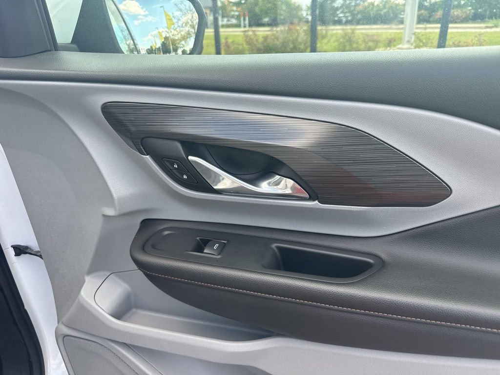 Used 2020 GMC Terrain SLT w/ Preferred Package image 13