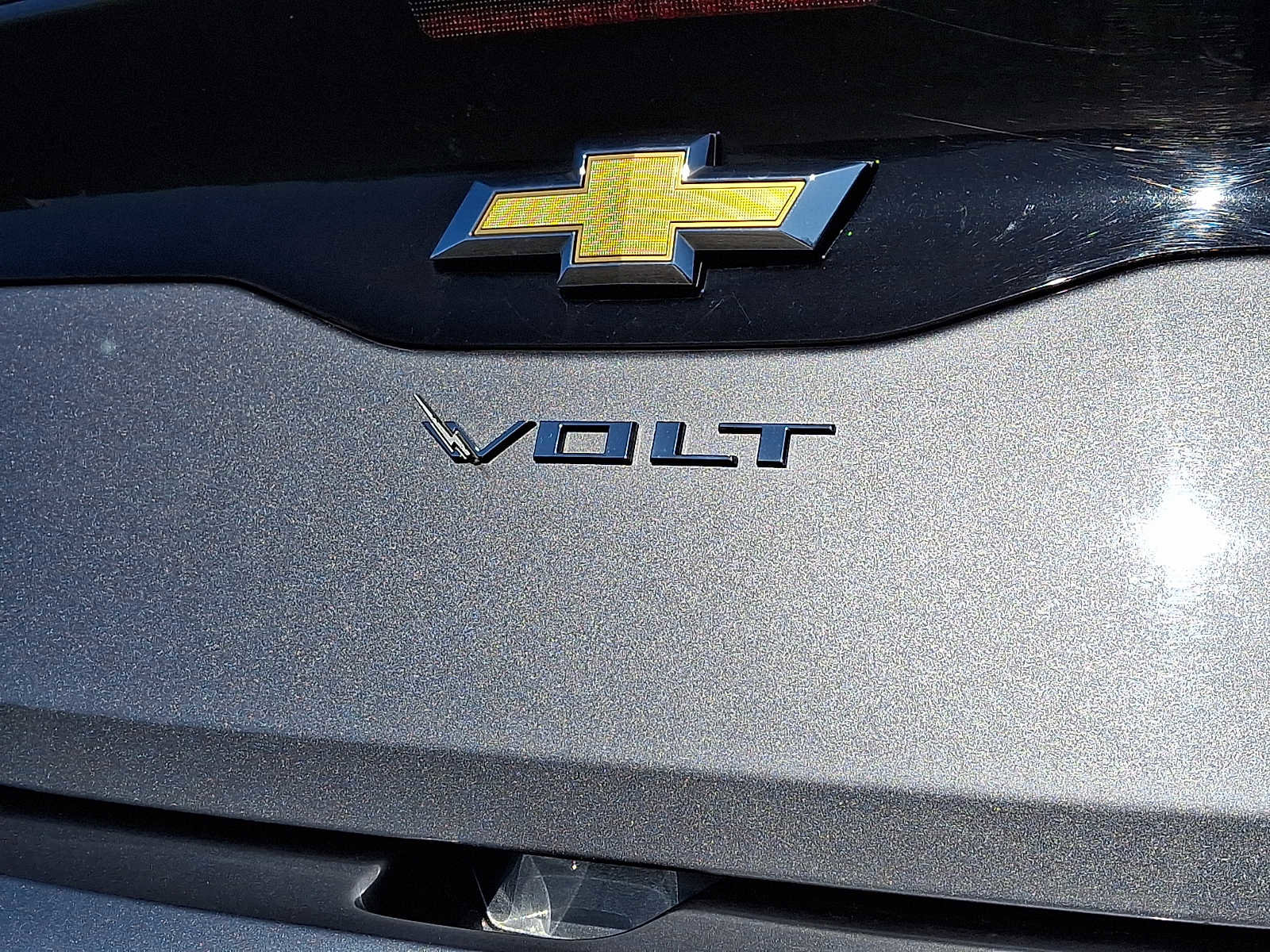 Used 2018 Chevrolet Volt Premier w/ Driver Confidence Package FWD image 30