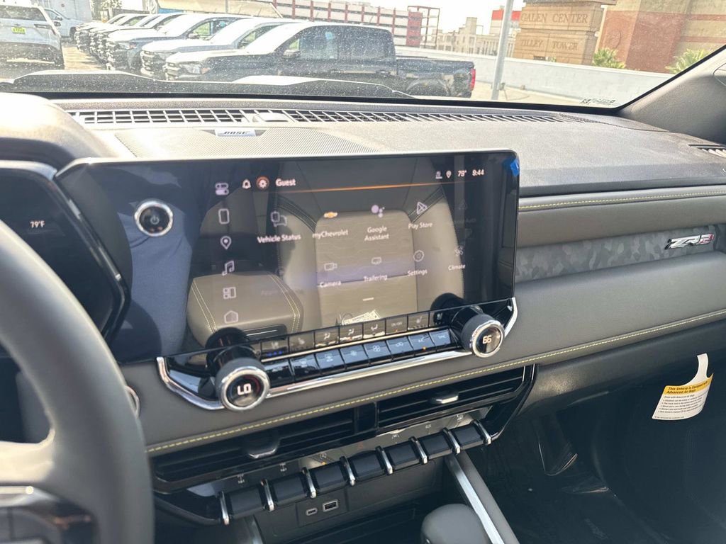 New 2026 Chevrolet Colorado ZR2 w/ ZR2 Bison Edition image 25