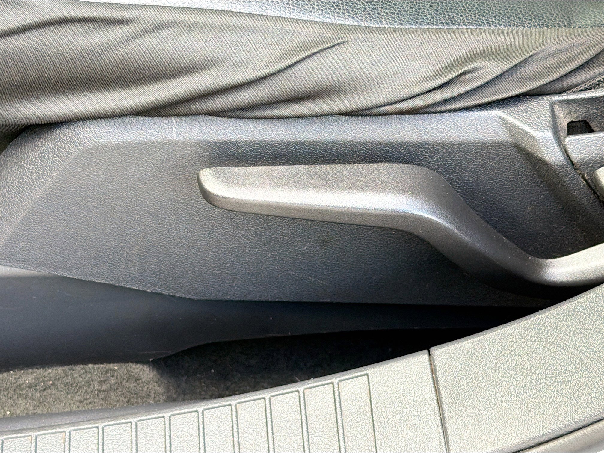 Used 2017 Jeep Patriot Latitude image 23