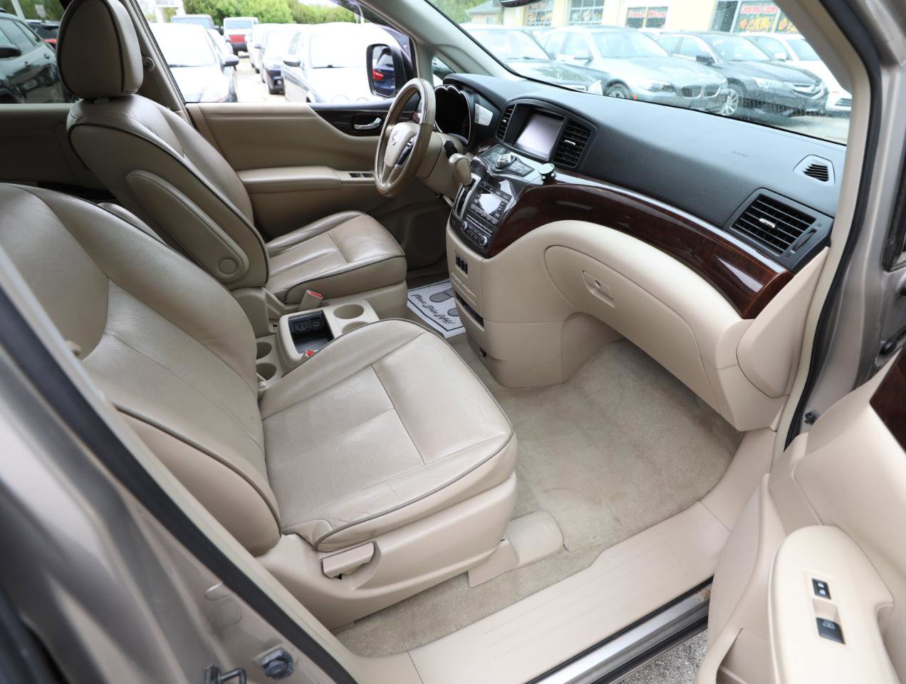Used 2013 Nissan Quest SL FWD image 12