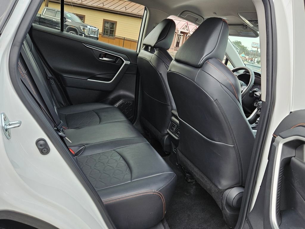 Used 2024 Toyota RAV4 Adventure image 14