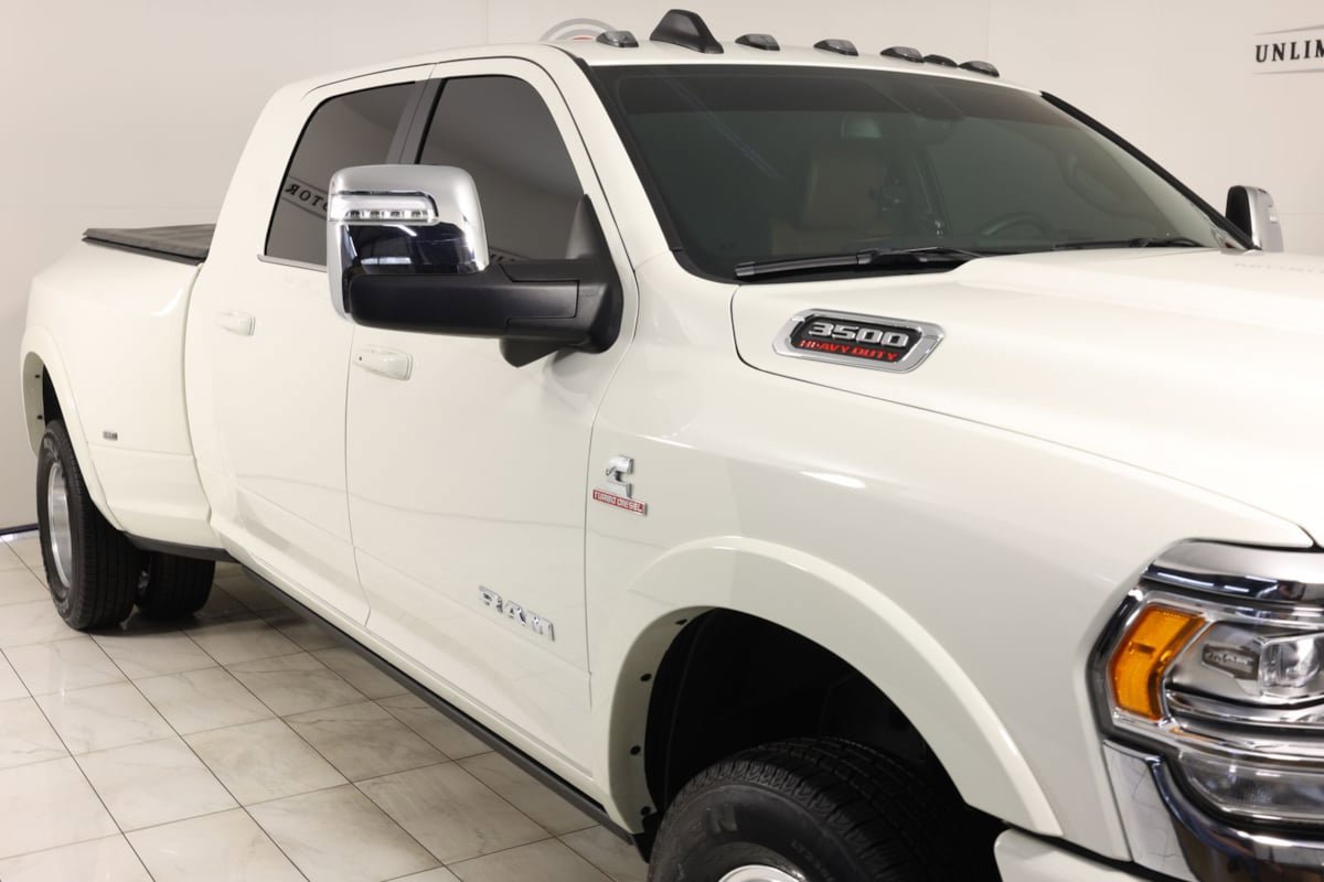 Used 2024 RAM 3500 Limited w/ Towing Technology Group AWD/4WD image 39