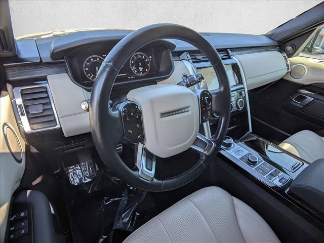 Used 2019 Land Rover Discovery HSE AWD/4WD image 10