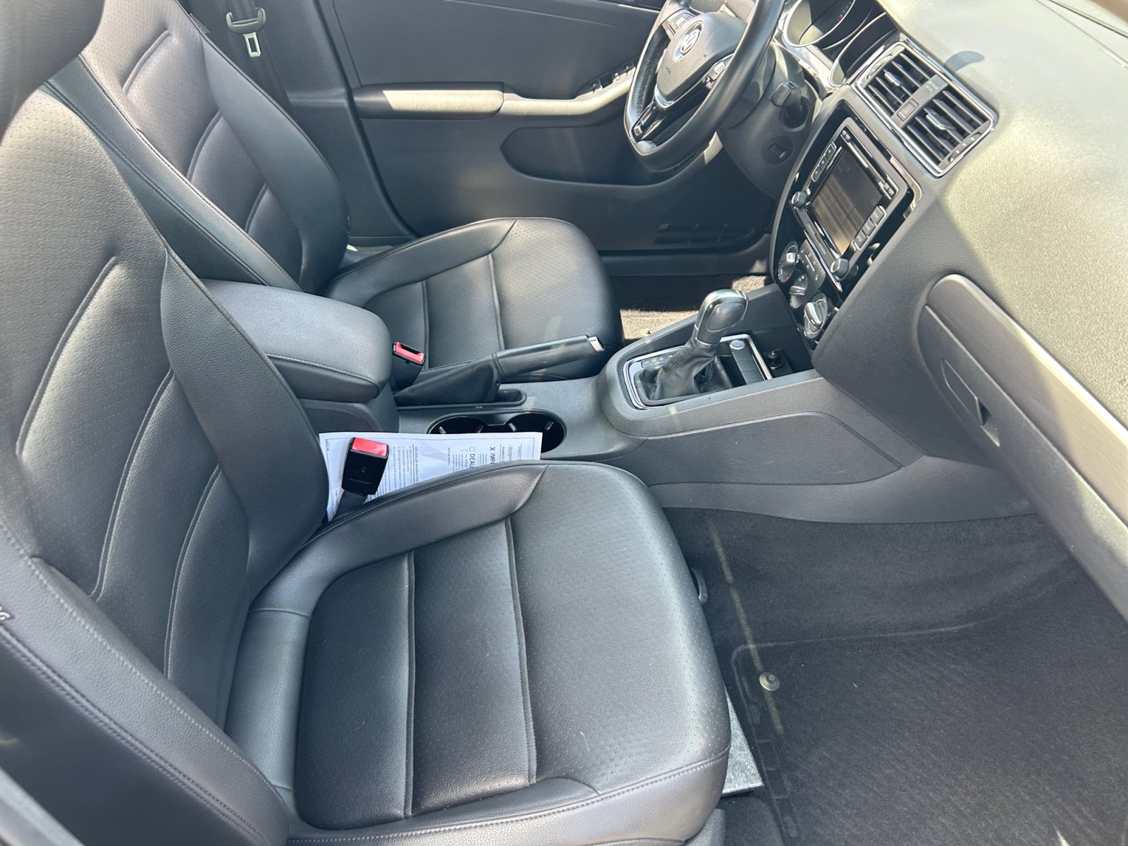 Used 2015 Volkswagen Jetta TDI SE FWD image 18