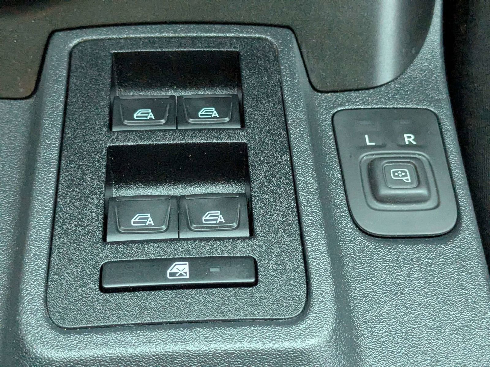 Used 2023 Ford Bronco Big Bend image 23