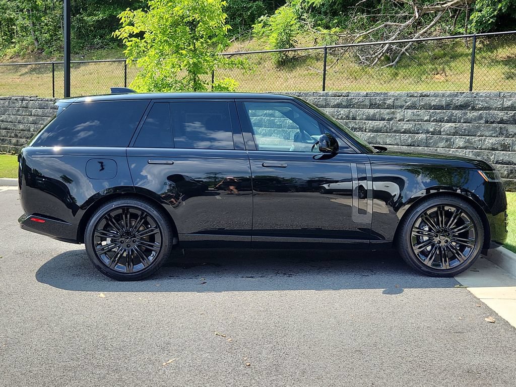 New 2026 Land Rover Range Rover SE AWD/4WD image 11
