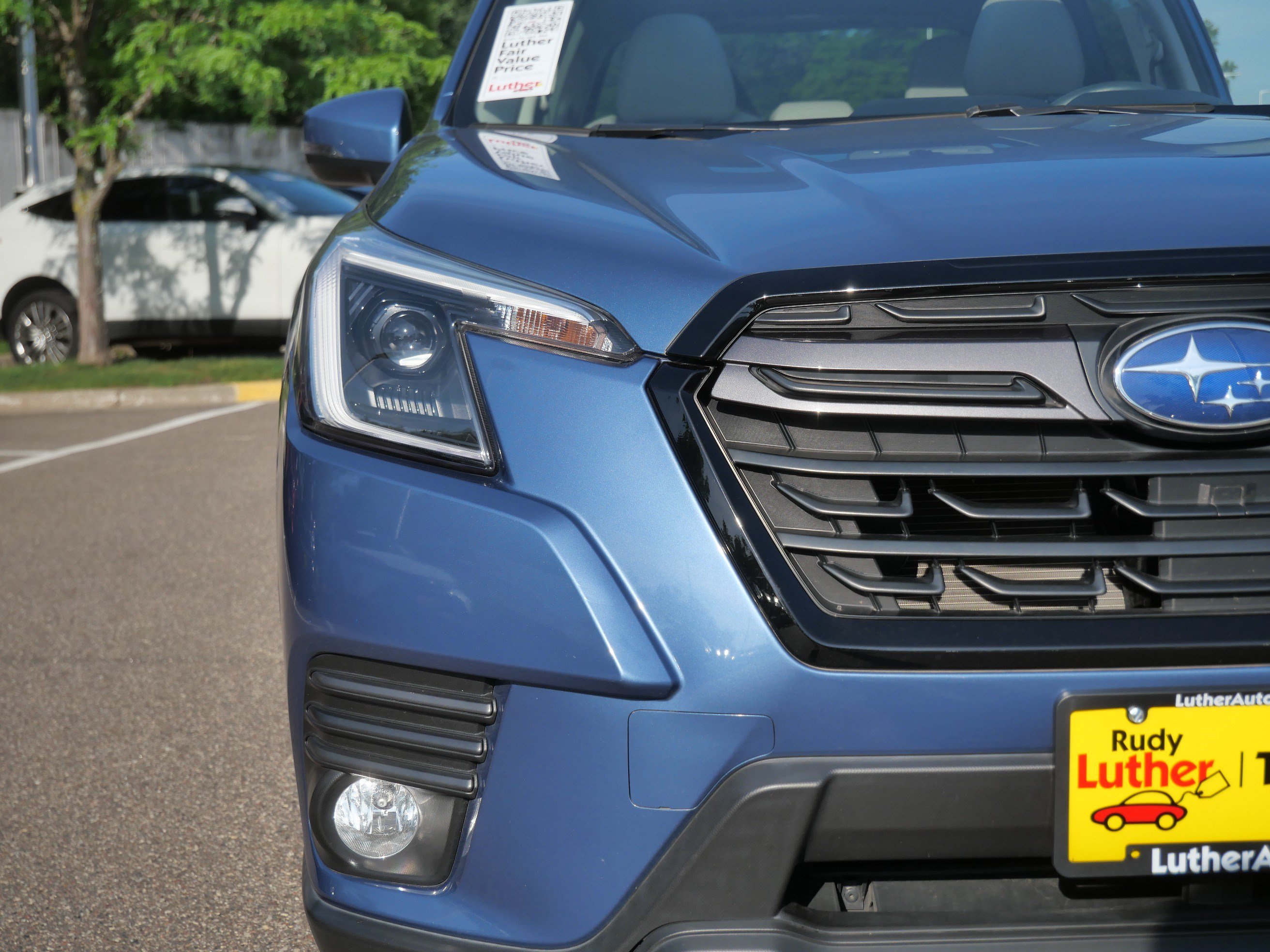 Used 2023 Subaru Forester Limited AWD/4WD image 17
