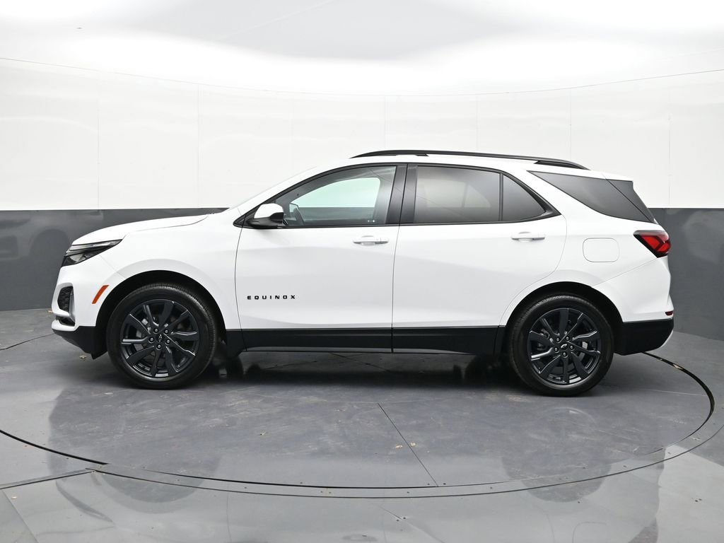 Certified 2024 Chevrolet Equinox RS AWD/4WD image 2