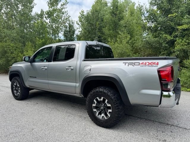 Used 2019 Toyota Tacoma TRD Off-Road AWD/4WD image 7
