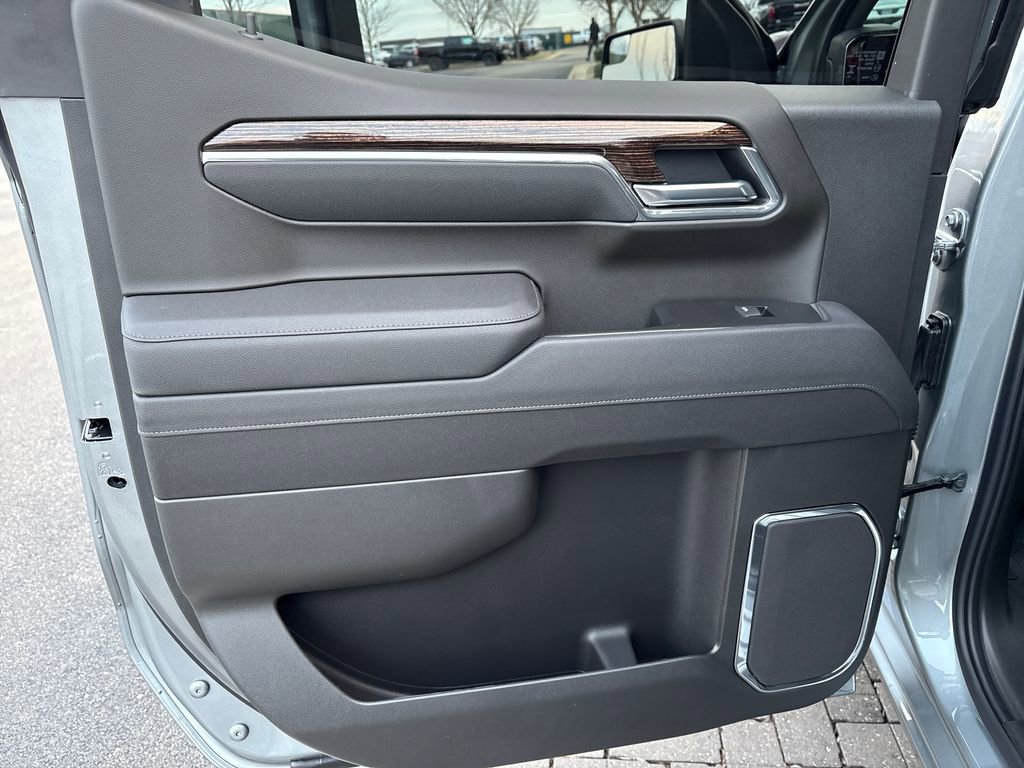 New 2026 GMC Sierra 1500 Elevation image 33